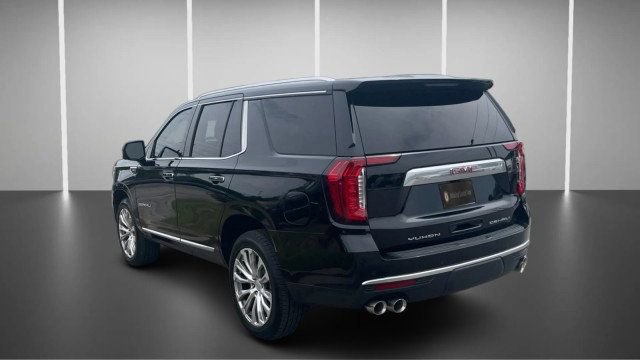 Used 2023 GMC Yukon Denali AWD/4WD image 10