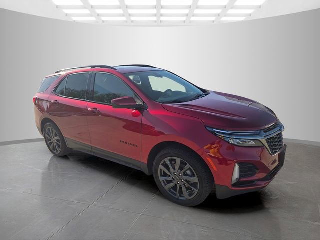 Used 2022 Chevrolet Equinox RS AWD/4WD image 2