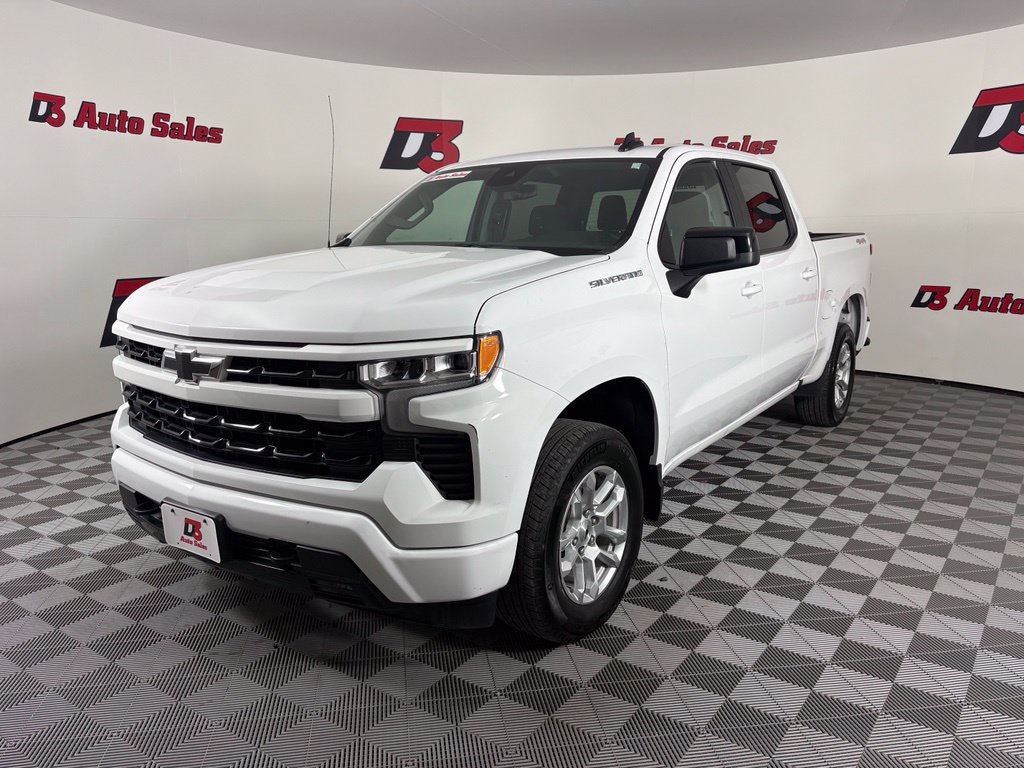 Used 2026 Chevrolet Silverado 1500 RST AWD/4WD image 2