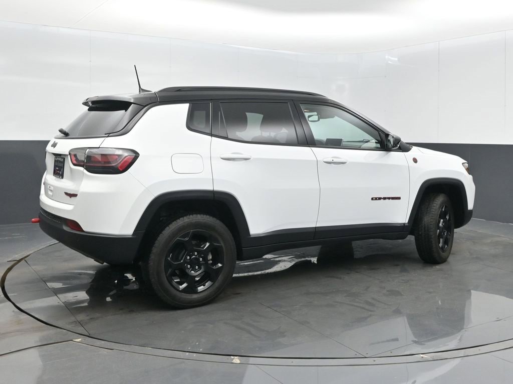 Used 2023 Jeep Compass Trailhawk w/ Trailhawk Elite Group image 7