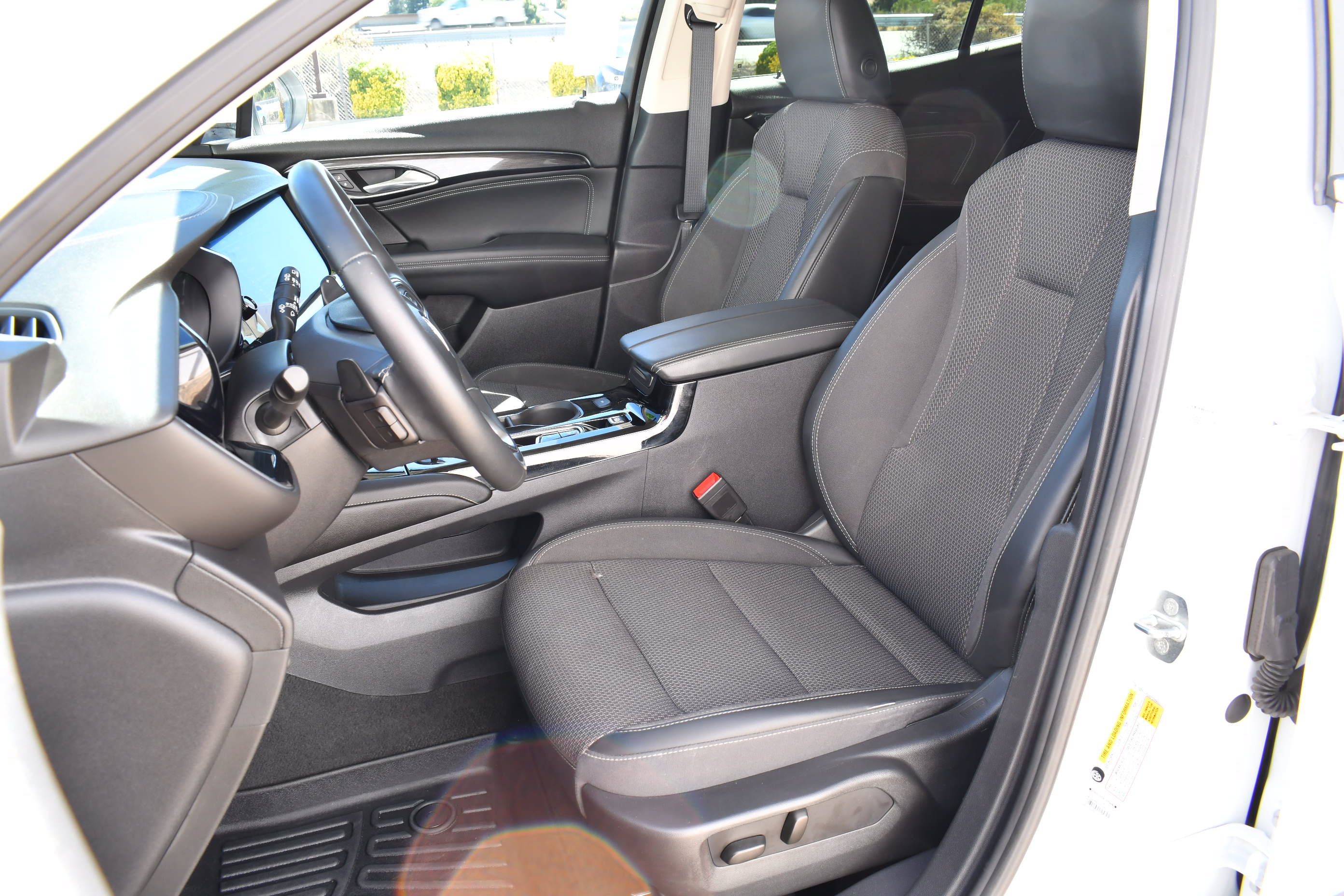 Used 2023 Buick Envision Preferred FWD image 20