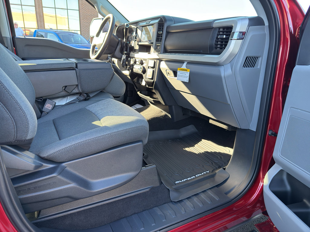 New 2026 Ford F350 XLT image 31