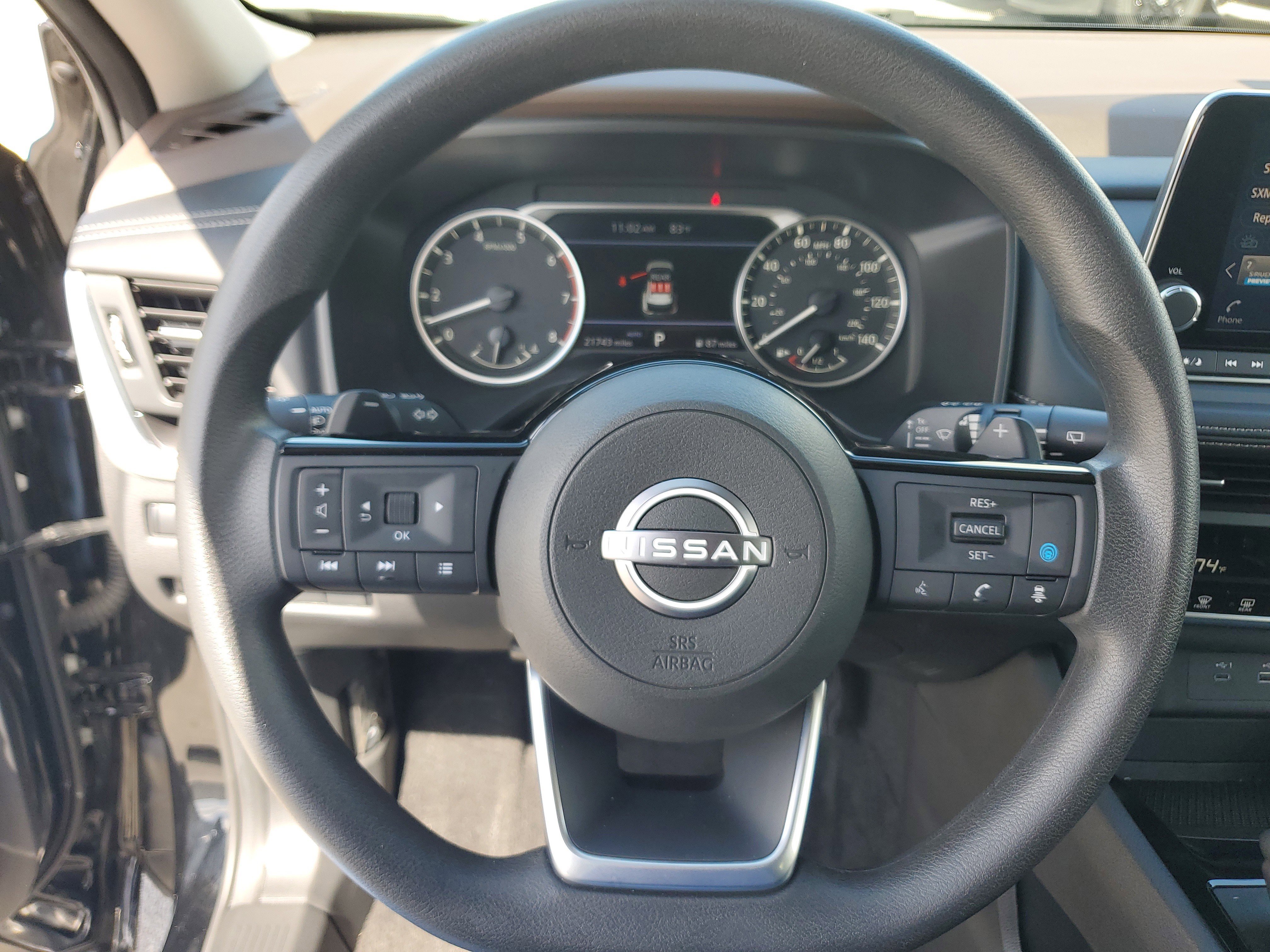 Used 2023 Nissan Rogue SV image 20