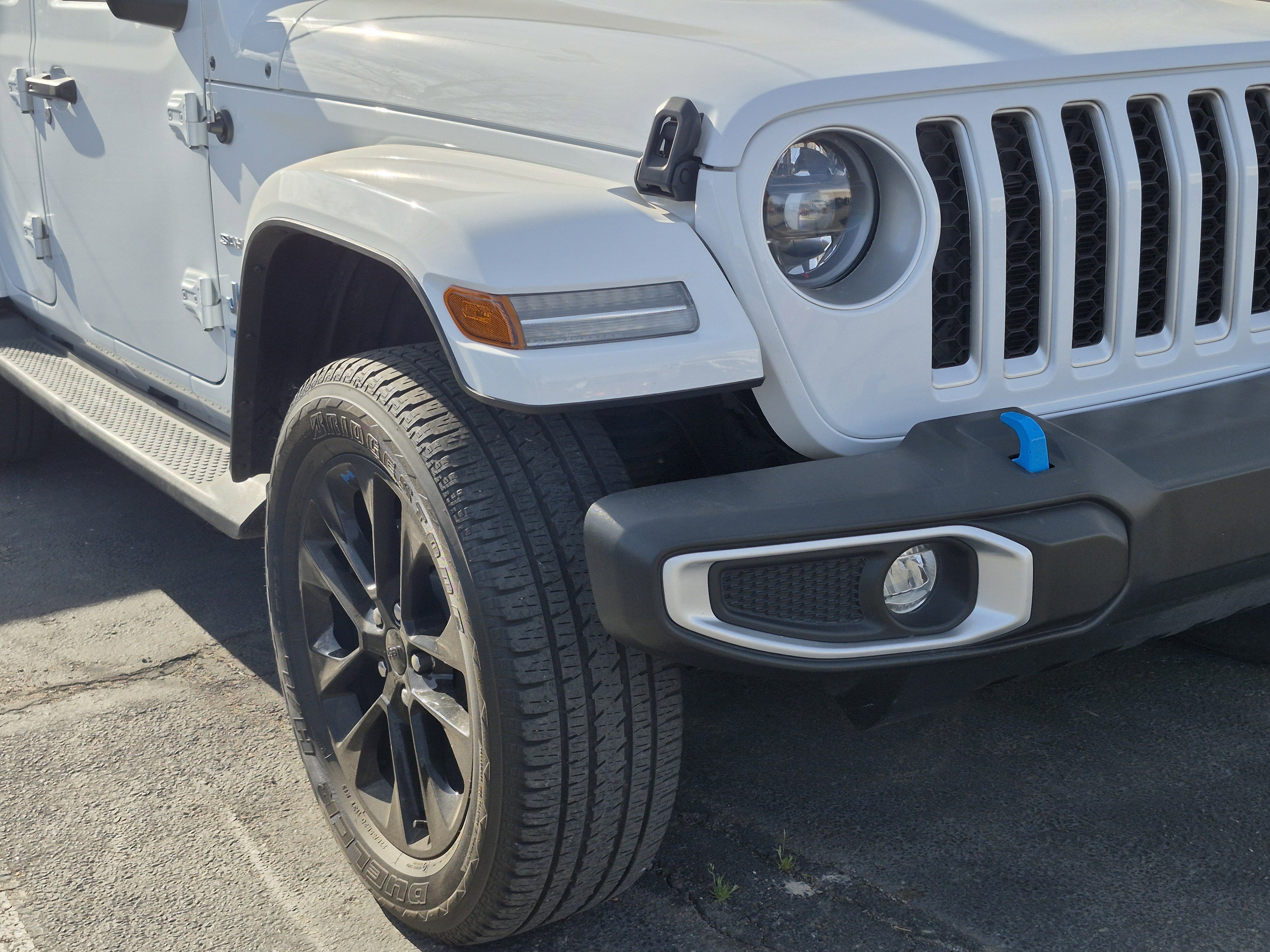 Used 2023 Jeep Wrangler Sahara 4xe image 14