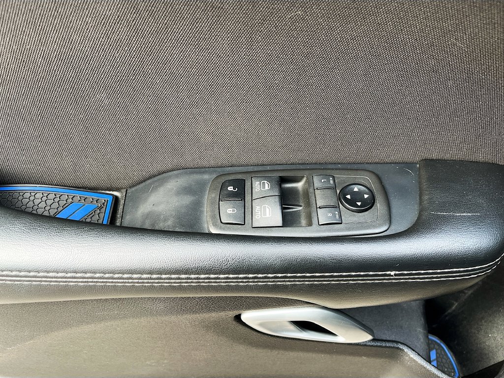 Used 2021 Dodge Challenger R/T RWD image 17