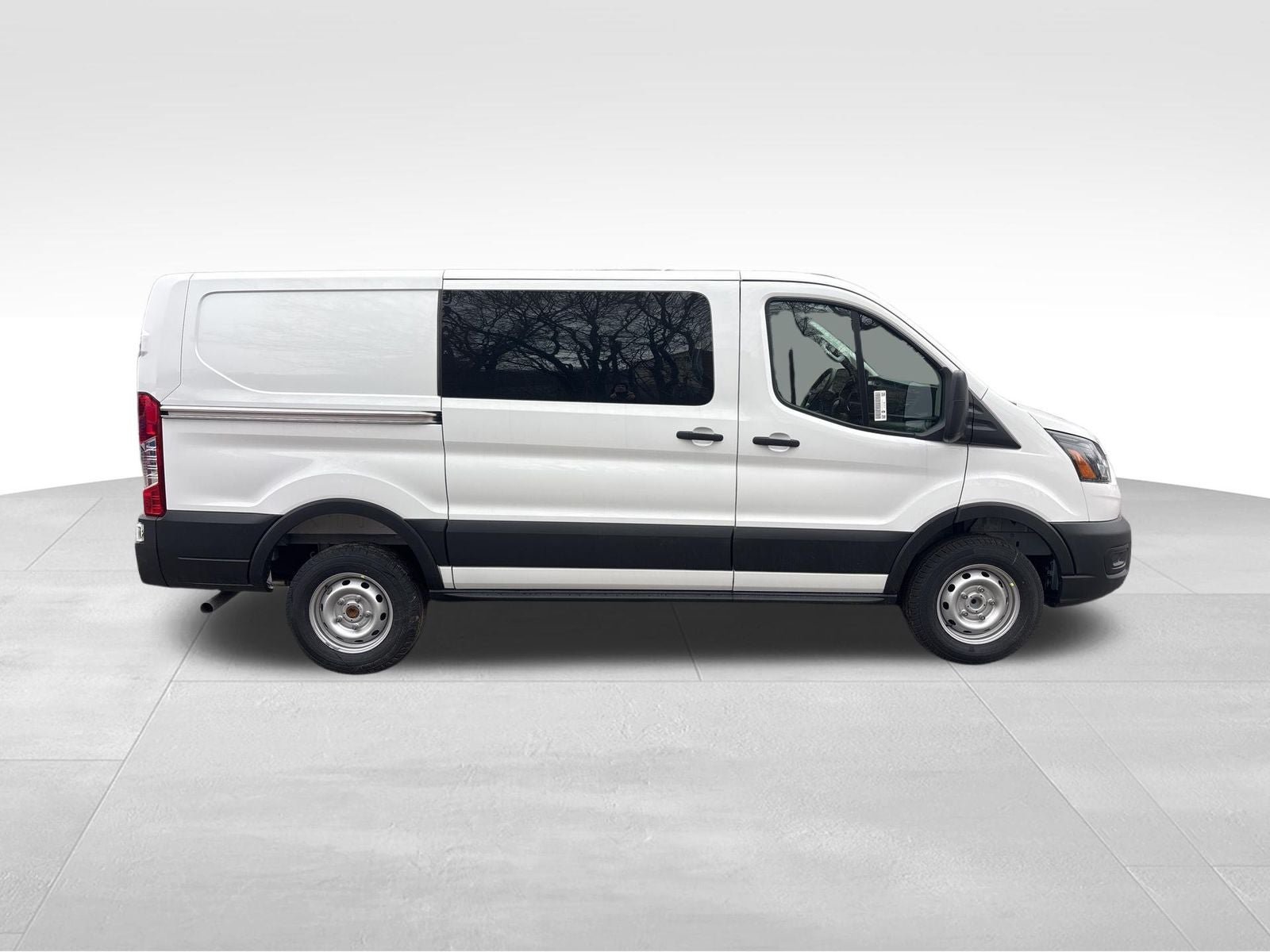 New 2026 Ford Transit 250 Low Roof w/ Load Area Protection Package RWD image 7