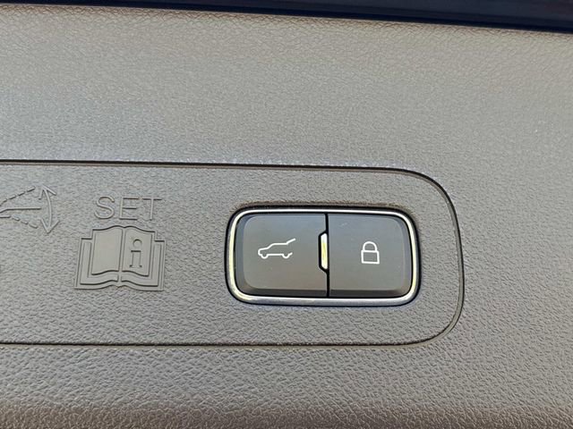 Certified 2023 Lincoln Aviator Black Label image 13