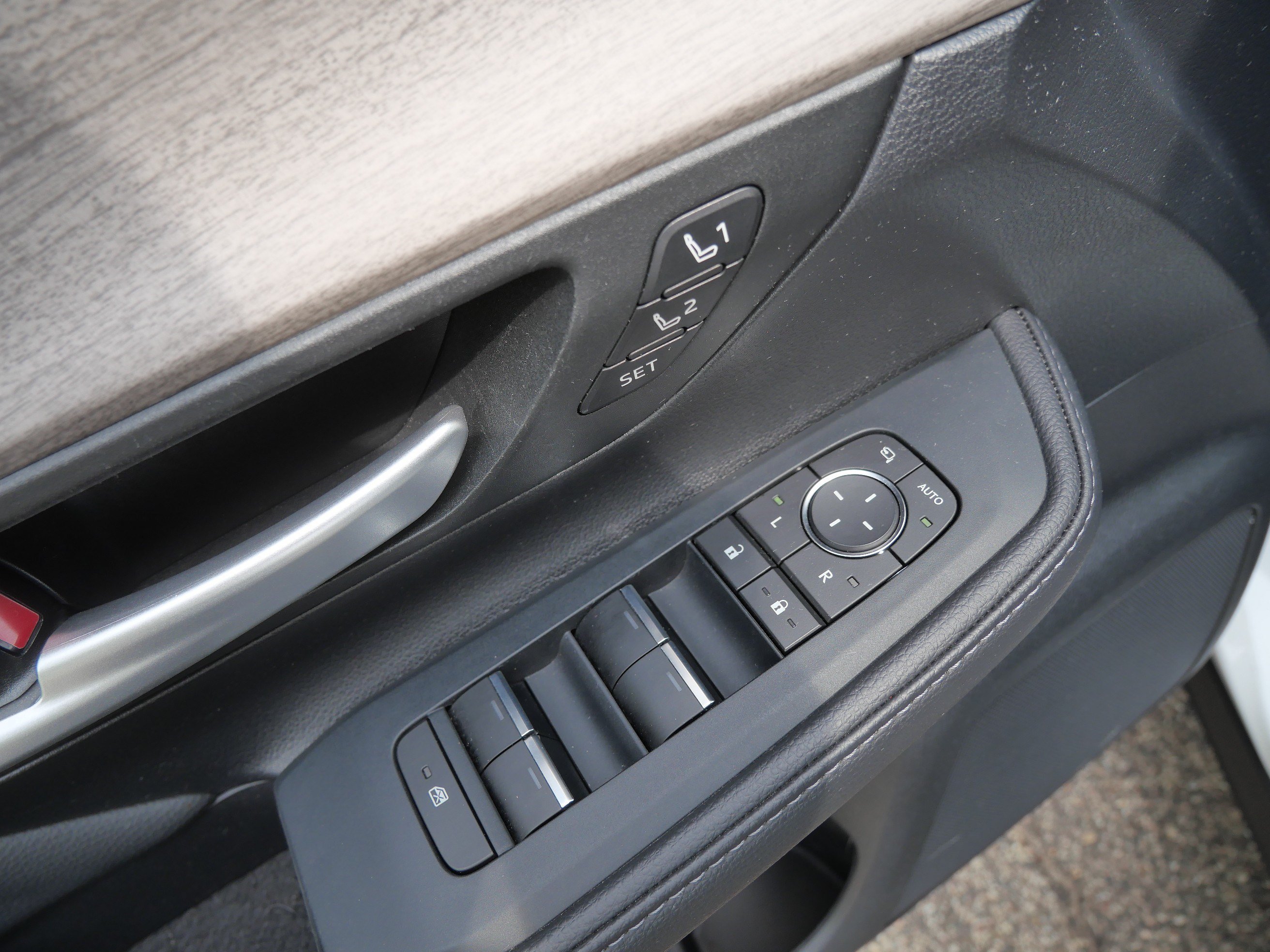 Certified 2024 Toyota Grand Highlander AWD image 20