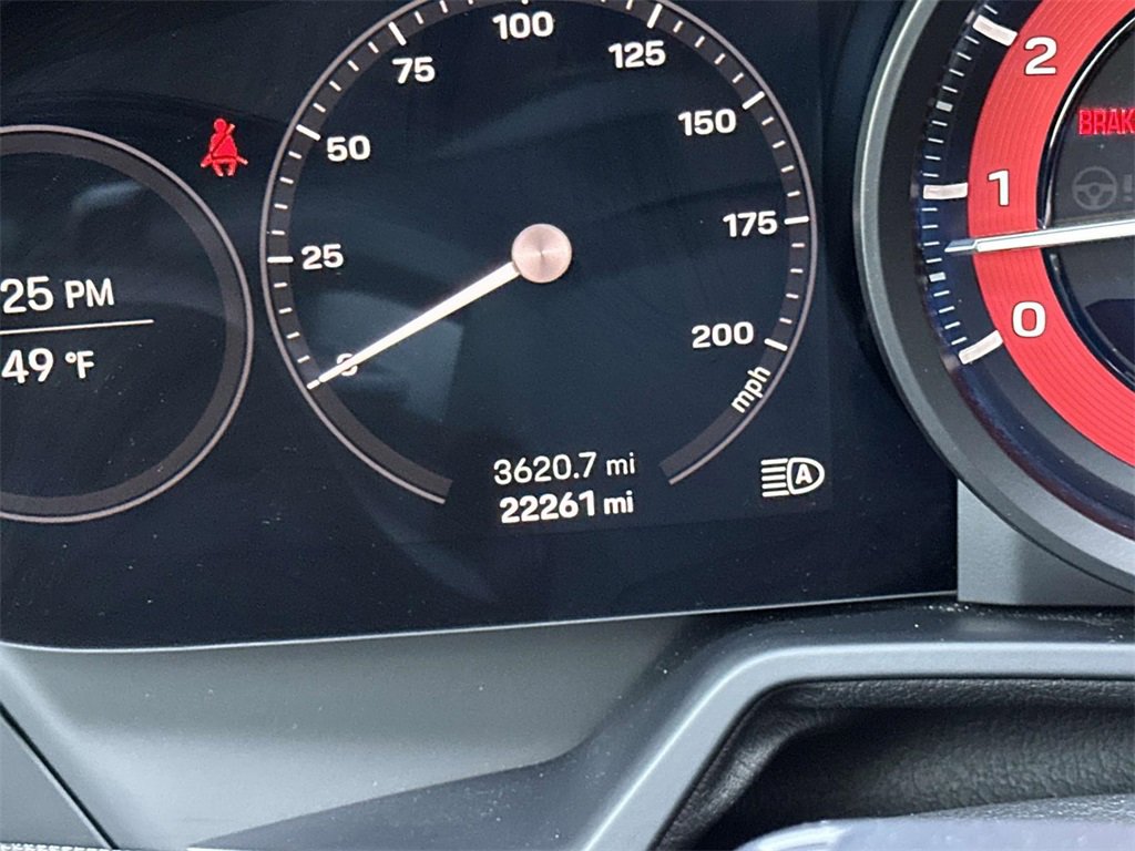 Used 2024 Porsche 911 Carrera image 21