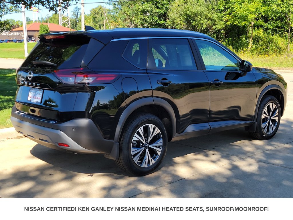 Certified 2023 Nissan Rogue SV w/ SV Premium B Package AWD/4WD image 3
