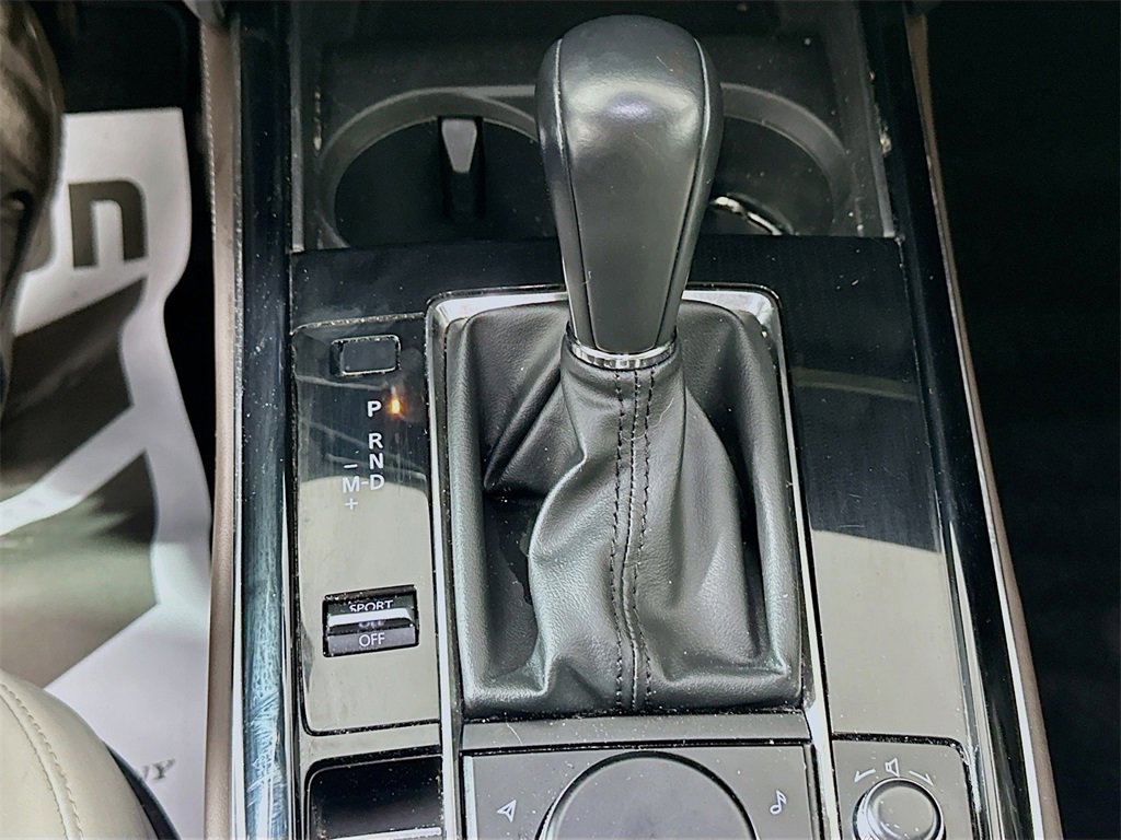 Used 2022 MAZDA CX-30 AWD 2.5 S w/ Premium Package image 17