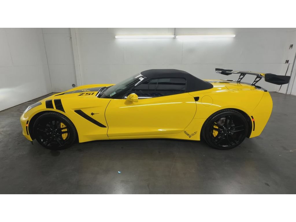 Certified 2017 Chevrolet Corvette Stingray Convertible RWD image 5