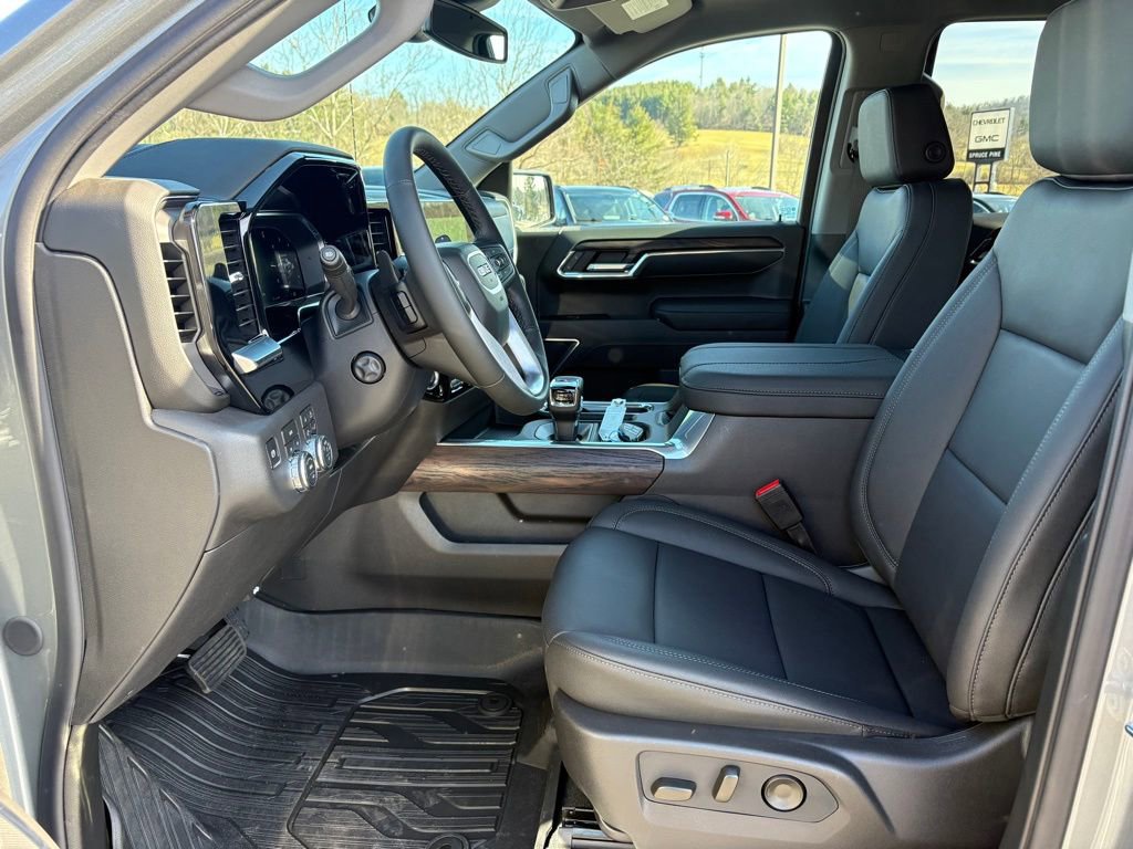 New 2026 GMC Sierra 1500 SLT w/ SLT Premium Package image 4