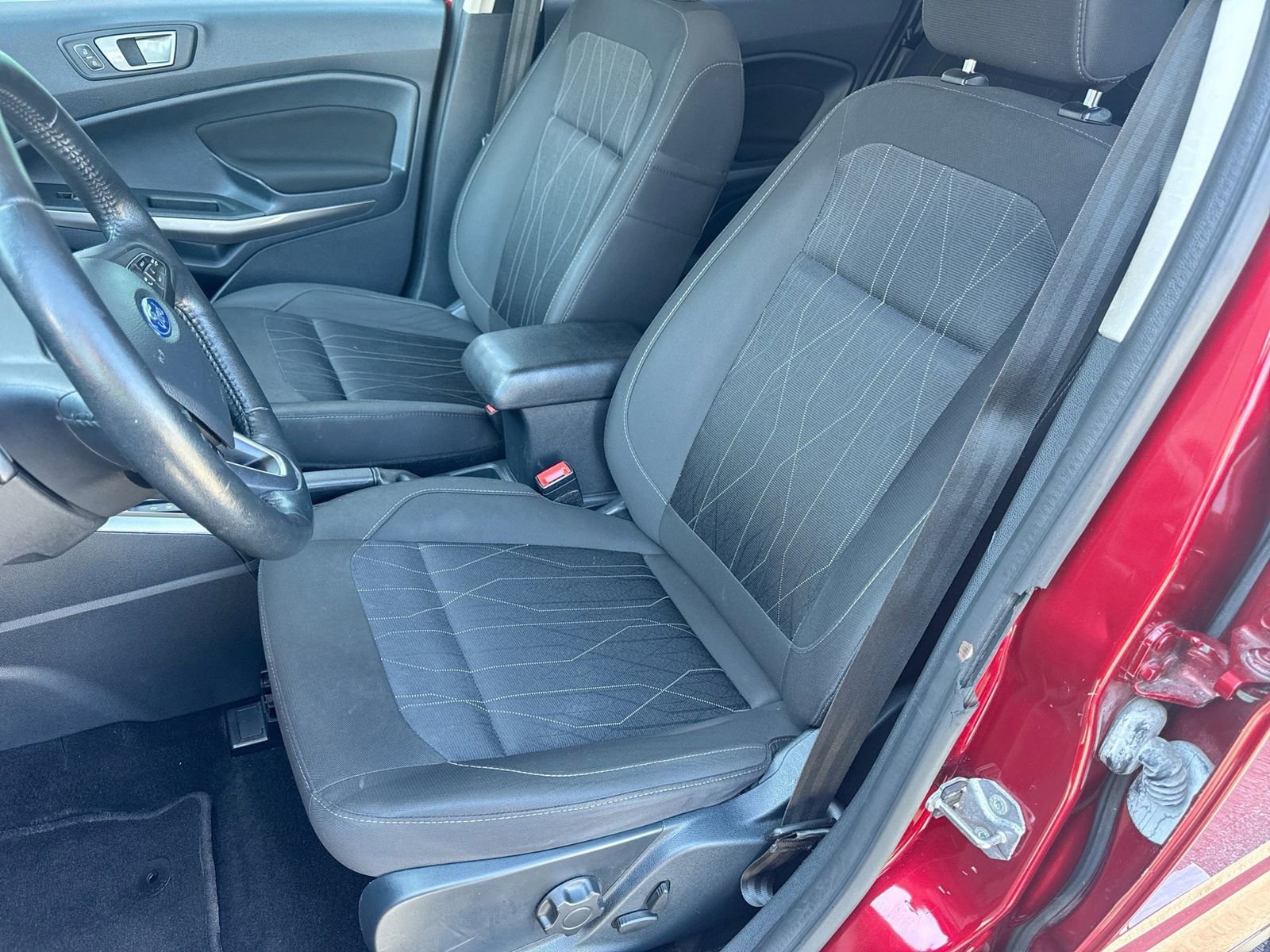 Used 2020 Ford EcoSport SE AWD/4WD image 18