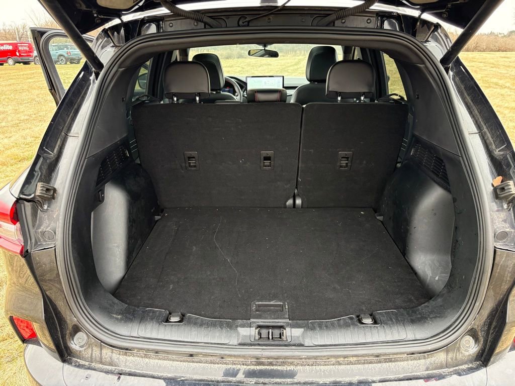 Used 2023 Ford Escape ST-Line w/ Tech Pack #1 image 13