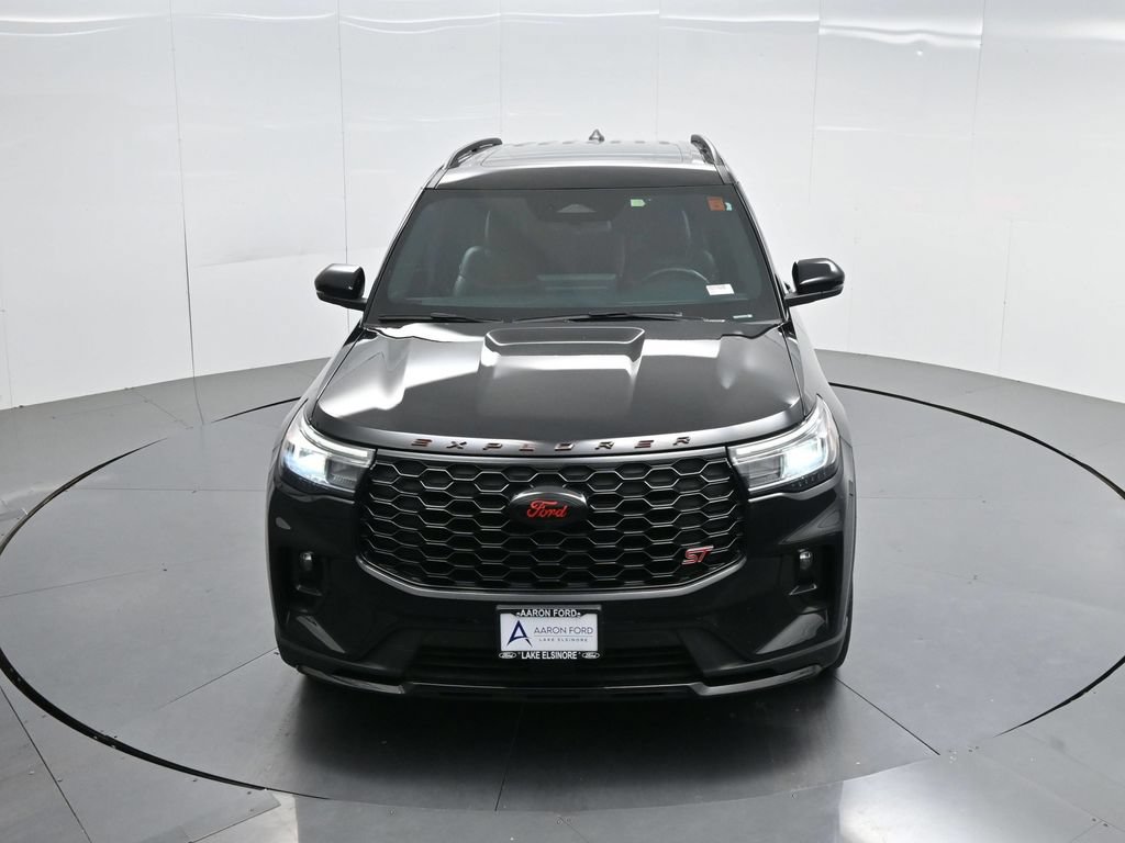 Used 2025 Ford Explorer ST AWD/4WD image 49