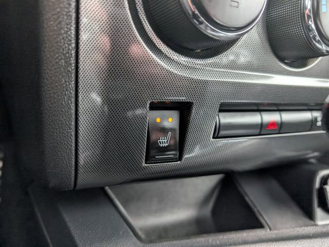 Used 2009 Dodge Challenger R/T image 4