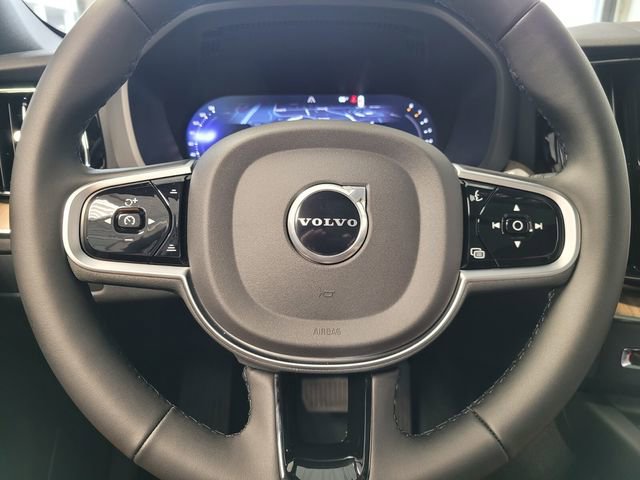 New 2026 Volvo XC60 B5 Core w/ Climate Package AWD/4WD image 21