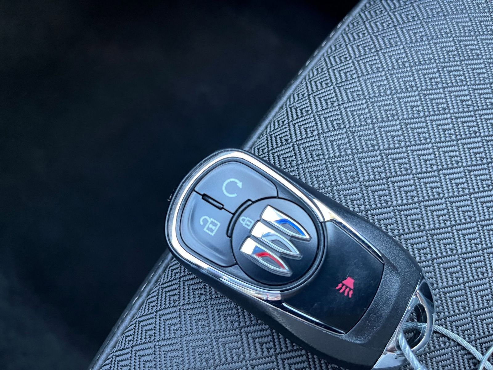 Used 2025 Buick Encore GX Preferred image 24