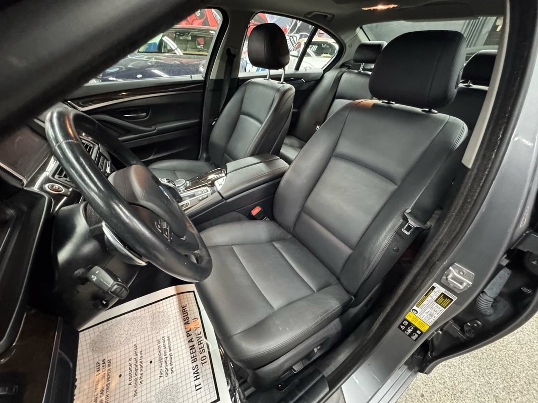 Used 2016 BMW 528i xDrive Sedan AWD/4WD image 11
