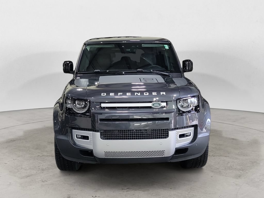 Used 2024 Land Rover Defender 110 SE AWD/4WD image 8
