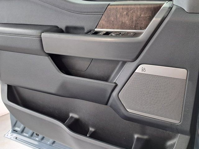 Used 2023 Ford F350 Lariat w/ Sport Appearance Package image 21