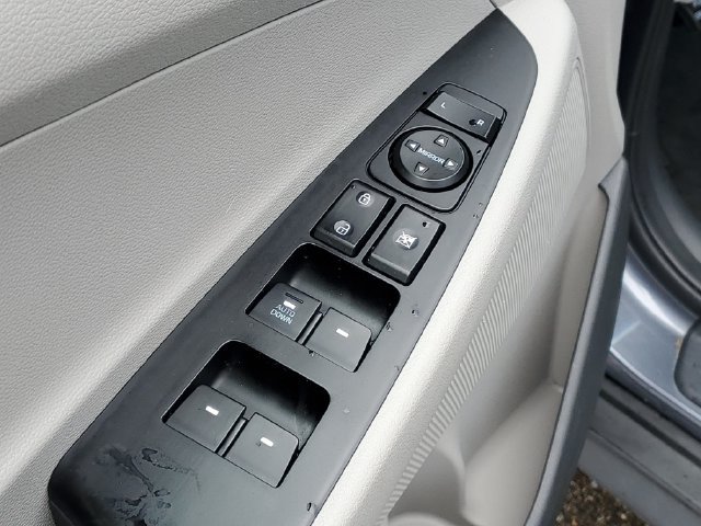 Used 2017 Hyundai Tucson SE FWD image 9