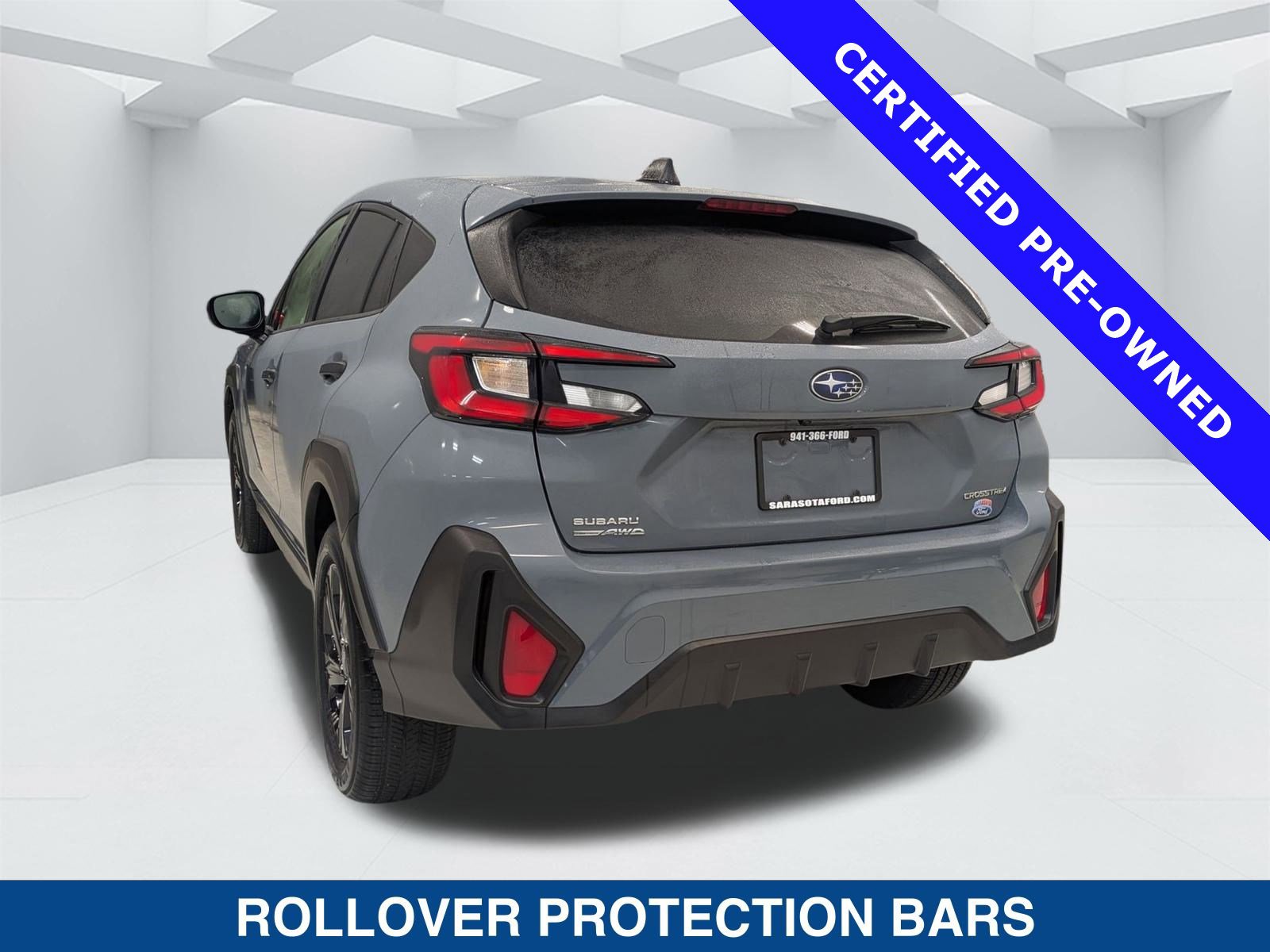 Used 2024 Subaru Crosstrek 2.0i w/ Crosstrek Mirror Package image 6
