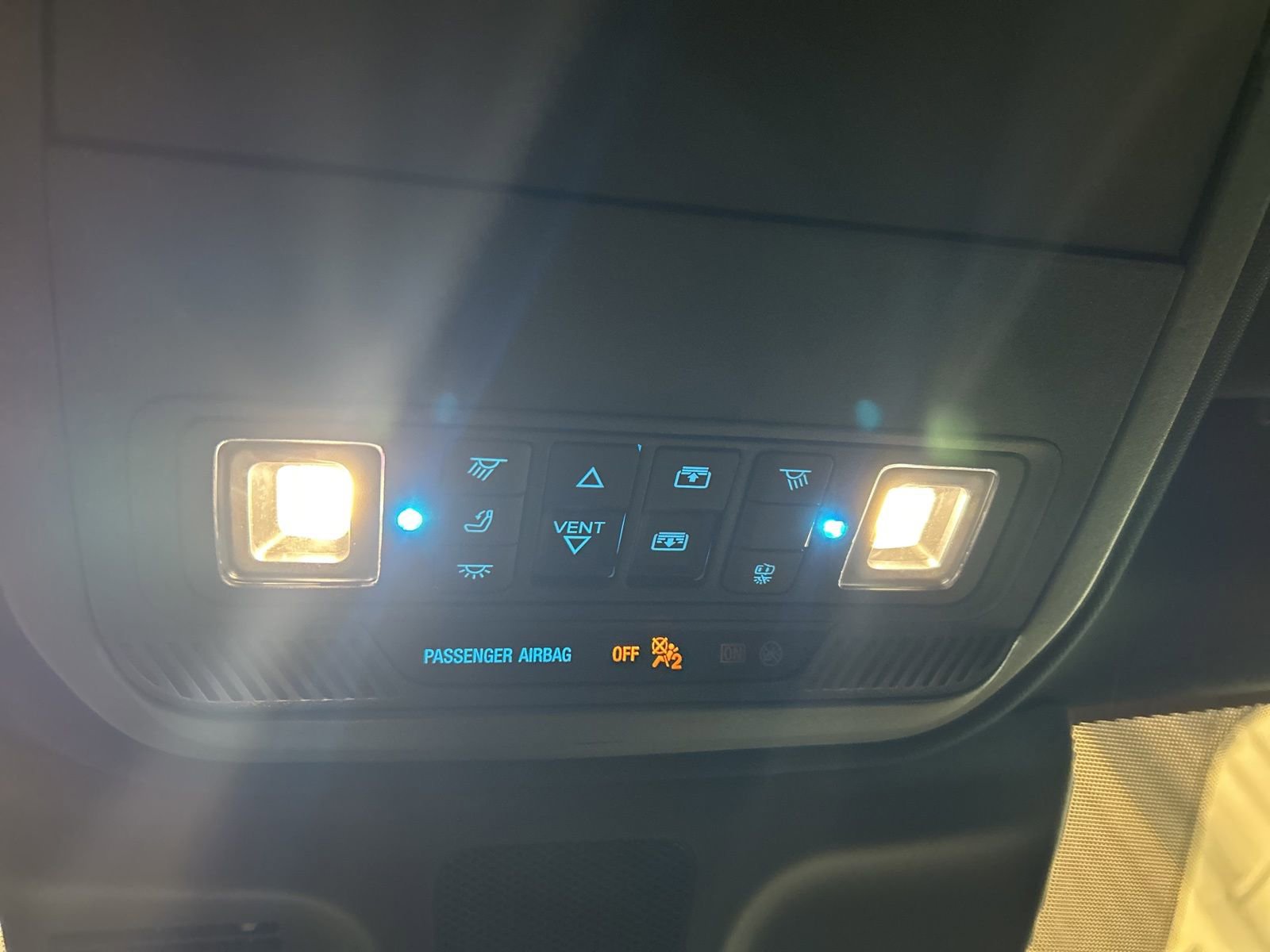 Used 2025 Ford Expedition Max Platinum w/ Stealth Appearance Package image 35