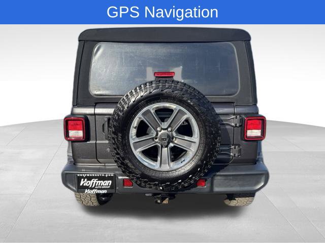 Used 2018 Jeep Wrangler Unlimited Sahara AWD/4WD image 4