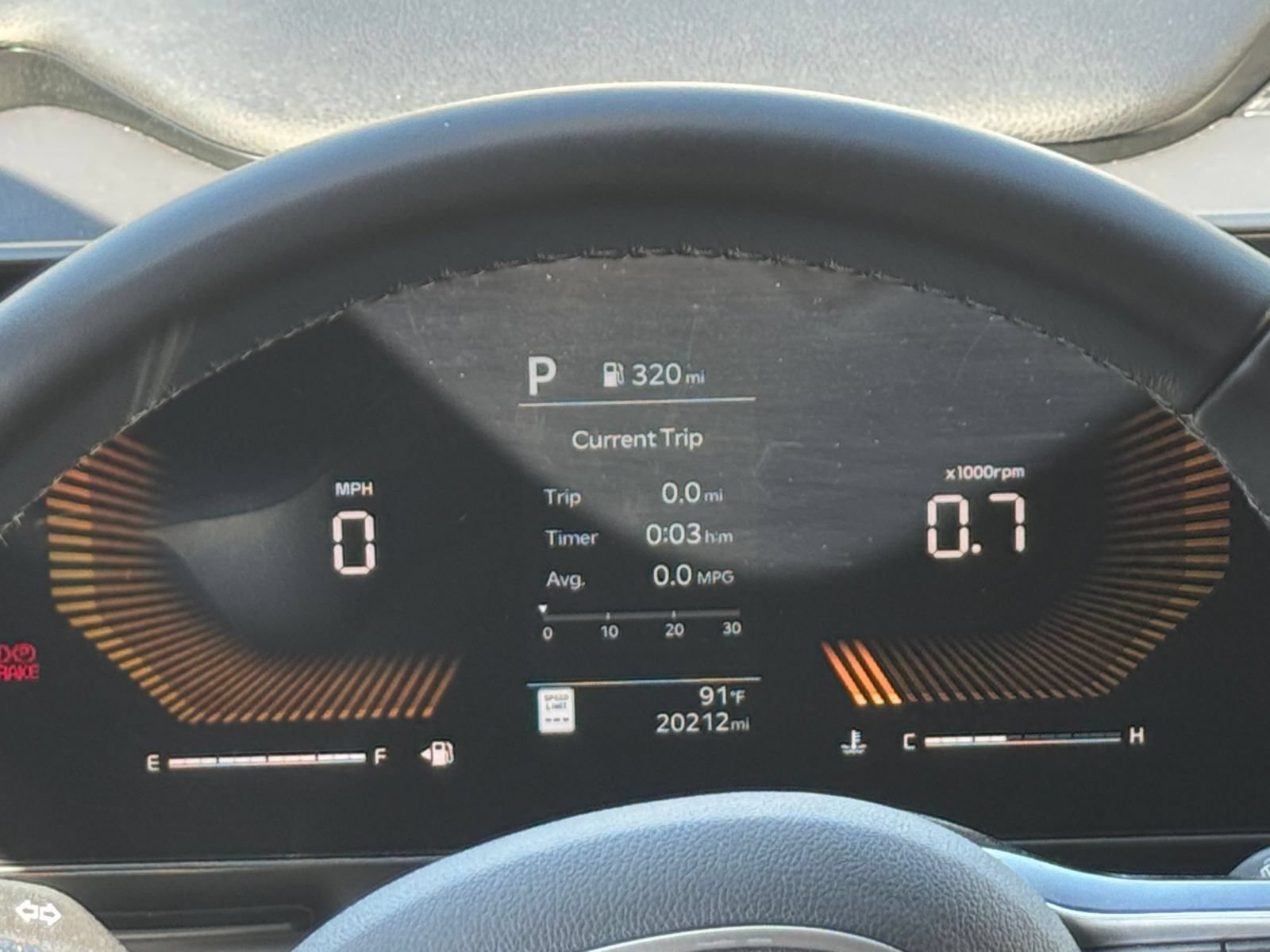 Used 2026 Kia Carnival FWD image 42