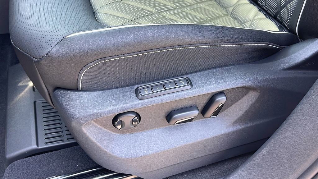 New 2025 Volkswagen Atlas SEL Premium R-Line image 27