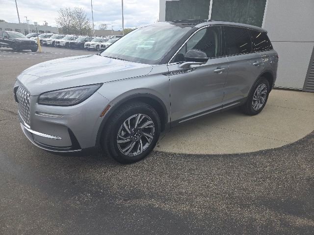 Certified 2024 Lincoln Corsair AWD w/ Equipment Group 101A image 16