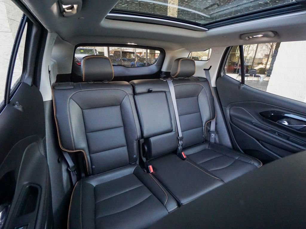 Used 2022 GMC Terrain AT4 w/ Infotainment Package II image 35