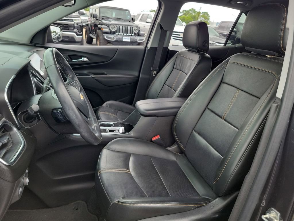 Used 2022 Chevrolet Equinox Premier FWD image 18