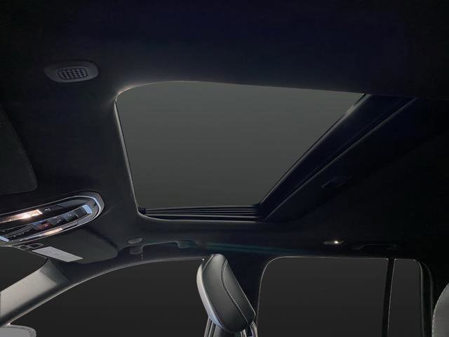 New 2025 Jeep Grand Cherokee Altitude image 7