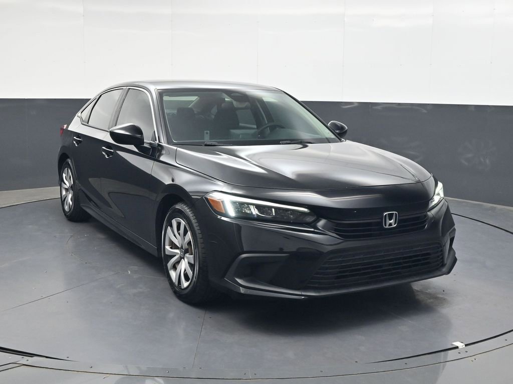 Used 2023 Honda Civic LX image 2