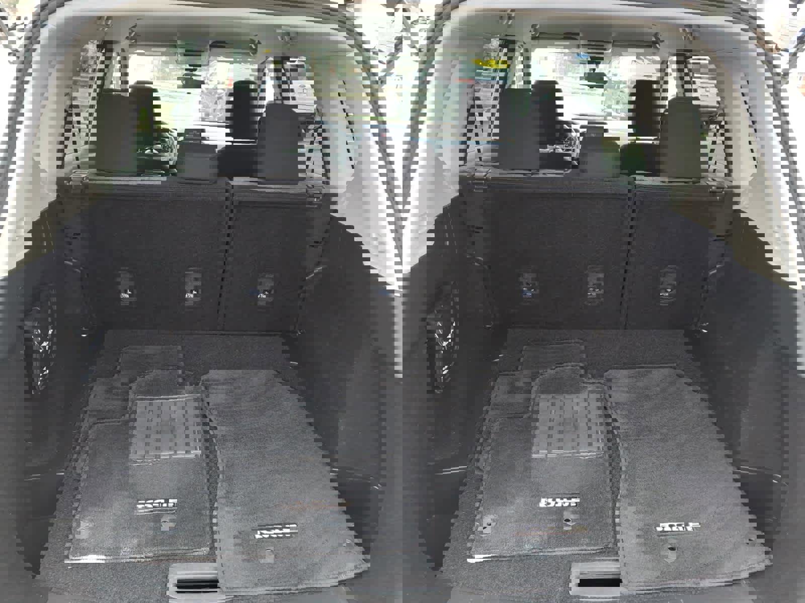 Used 2023 Nissan Rogue SV image 21