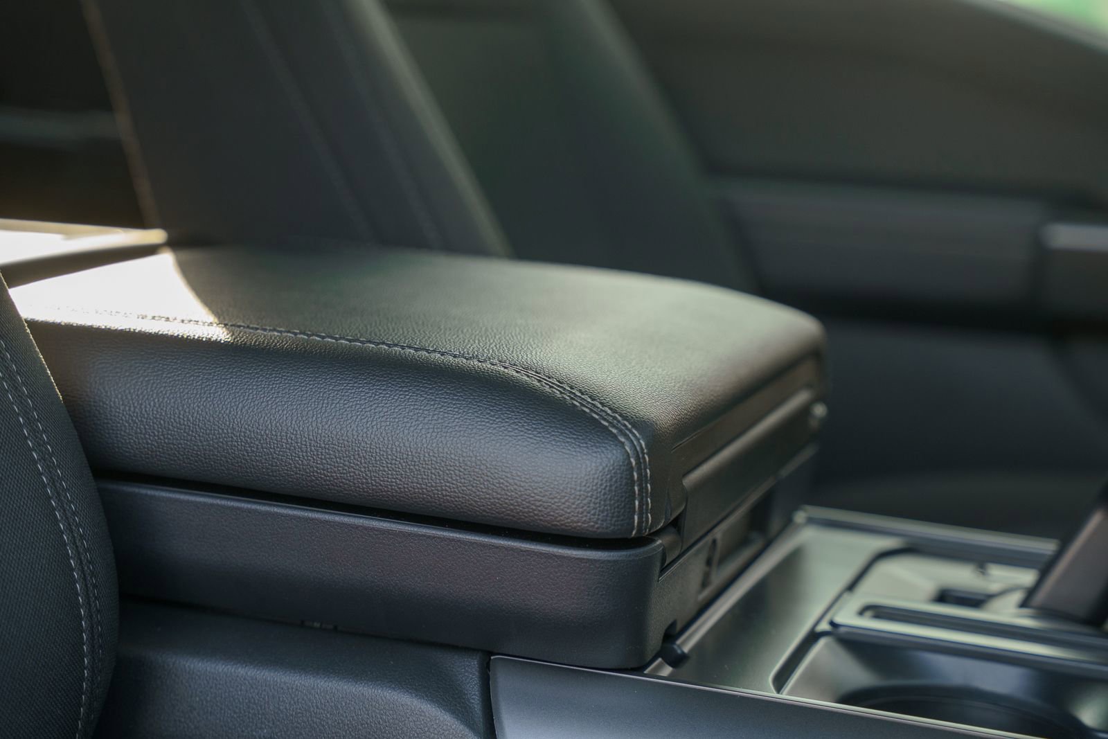 Used 2024 Ford F150 XLT w/ Equipment Group 302A MID image 11