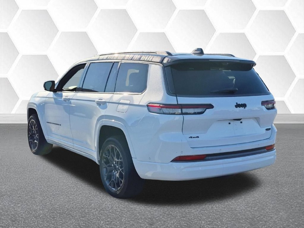 New 2027 Jeep Grand Cherokee L Summit AWD/4WD image 5