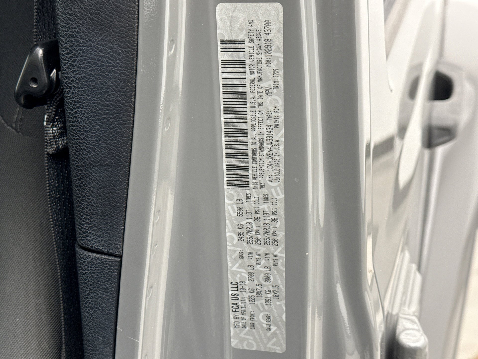 Used 2018 Jeep Wrangler Unlimited Sahara image 23