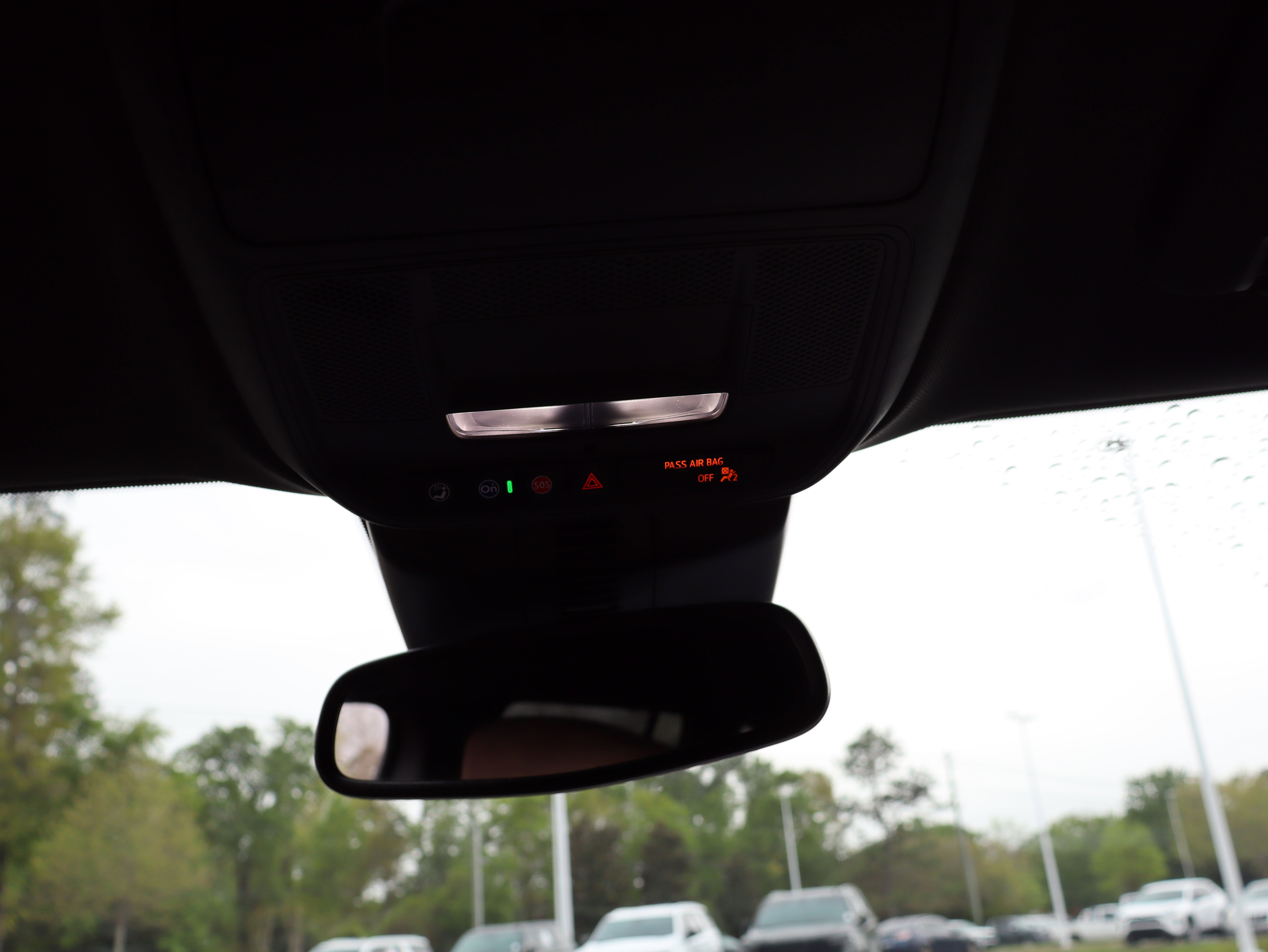 Used 2025 Buick Enclave Preferred image 35