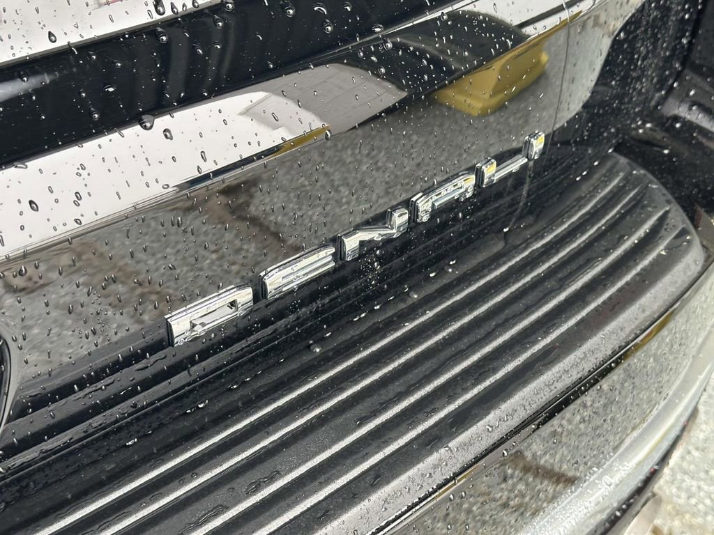 Certified 2024 GMC Yukon Denali w/ Advanced Technology Package image 10