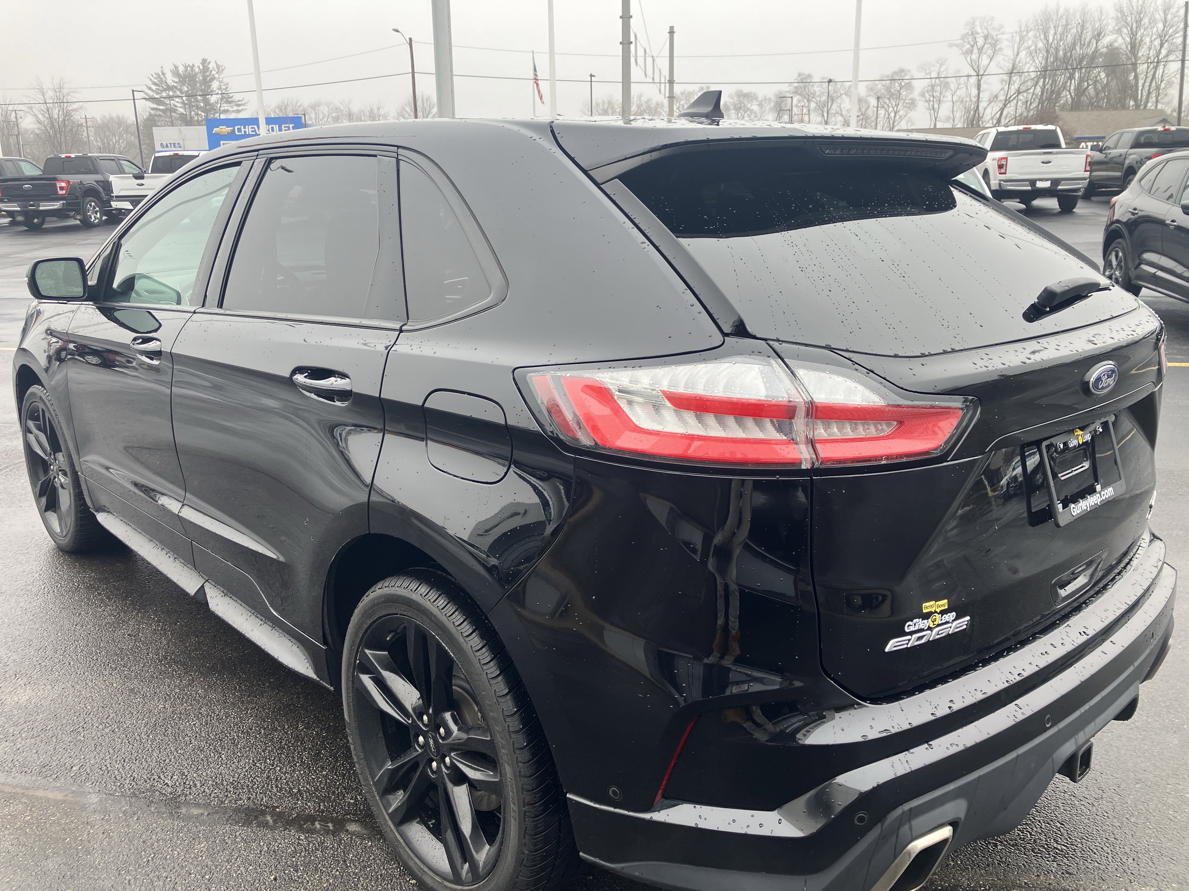 Used 2020 Ford Edge ST w/ Equipment Group 401A image 5