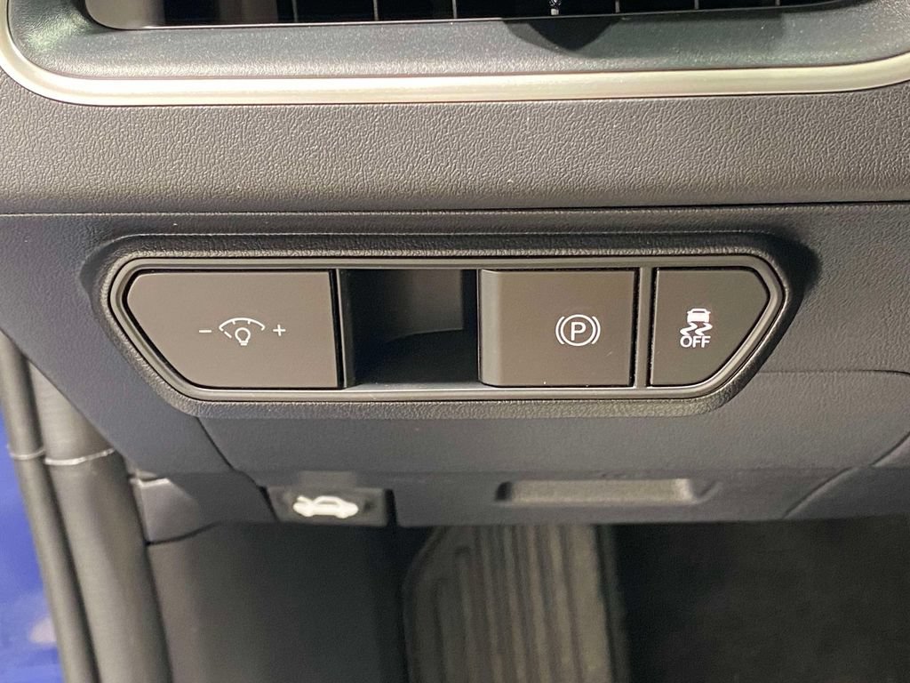 New 2026 Kia K4 FWD image 19