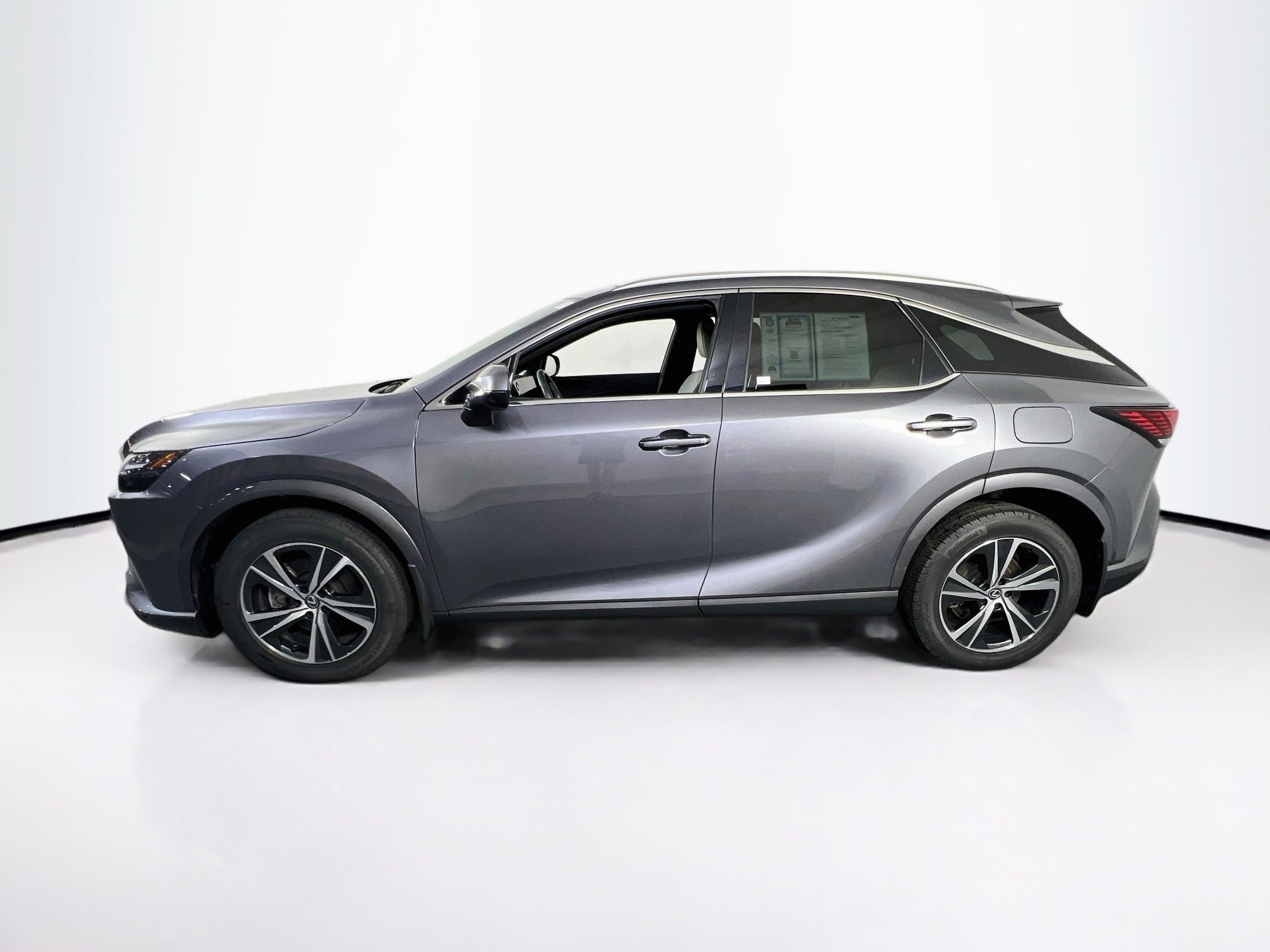 Used 2023 Lexus RX 350 Premium w/ Accessory Package AWD/4WD image 8