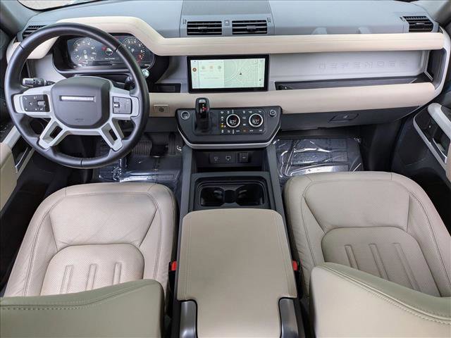 Used 2021 Land Rover Defender 110 SE image 19