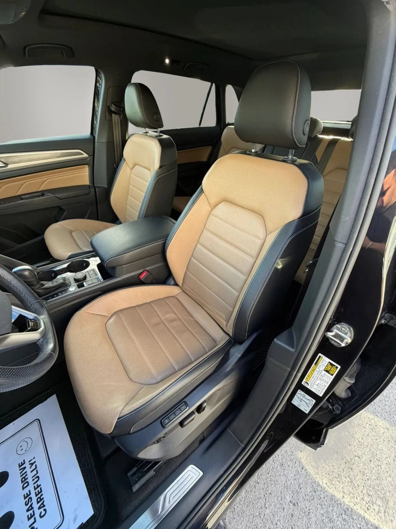 Used 2020 Volkswagen Atlas Cross Sport SEL Premium R-Line w/ Cross Sport MDO Package AWD/4WD image 20