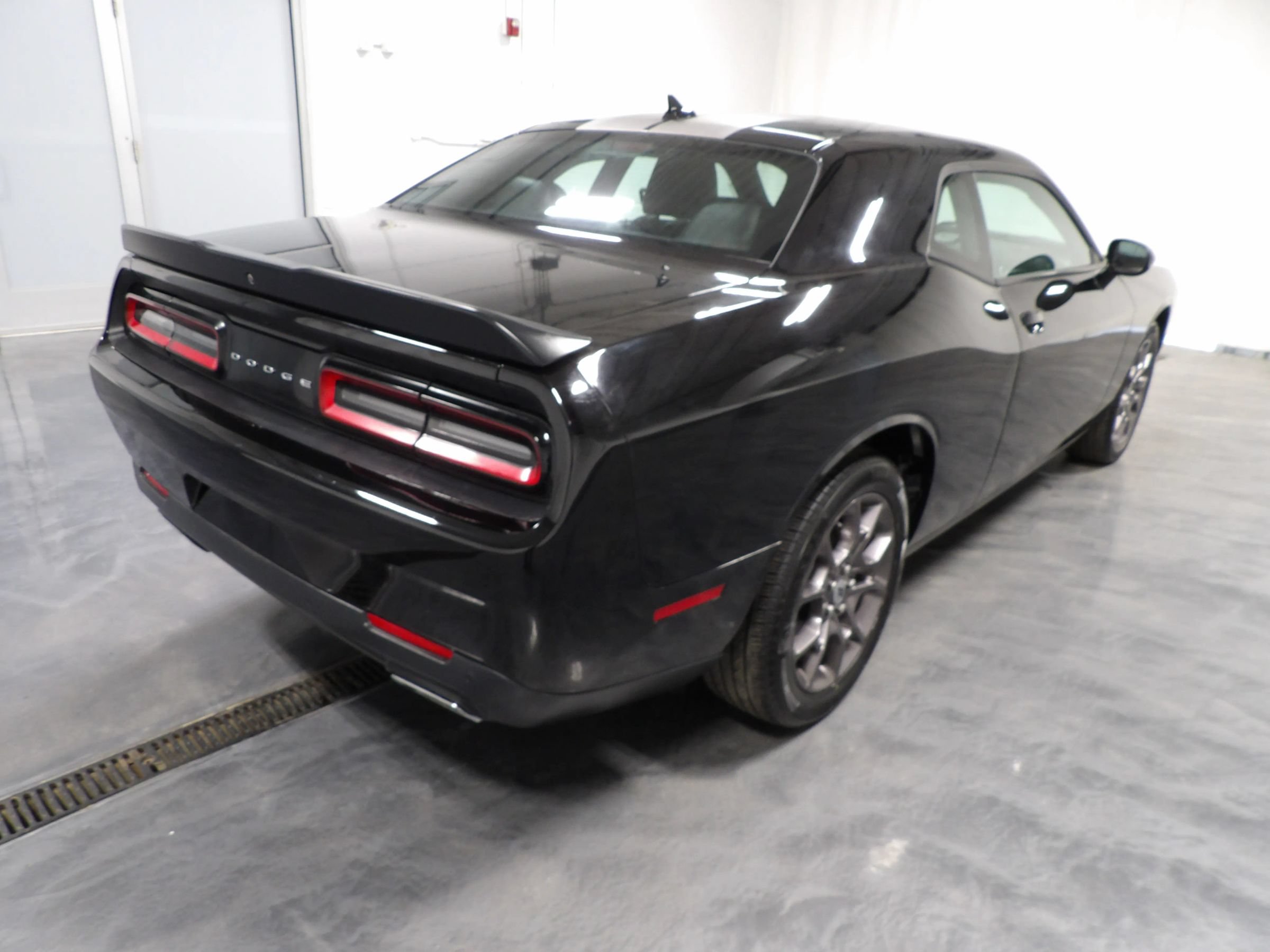 Used 2018 Dodge Challenger GT w/ Blacktop Package AWD/4WD image 6