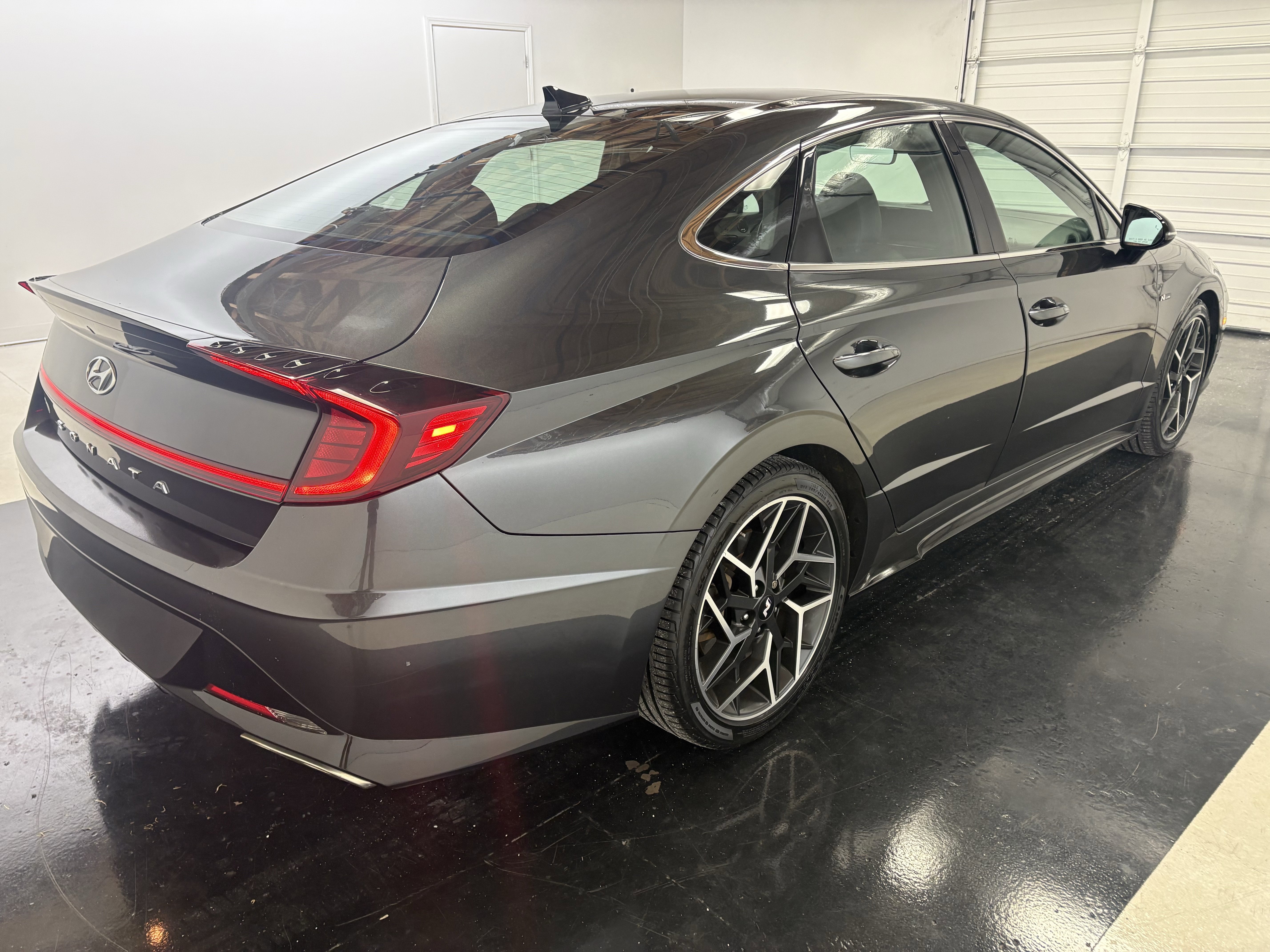 Used 2021 Hyundai Sonata N Line FWD image 17